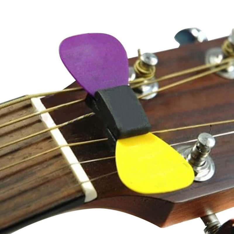 GUITAR PICK 5 CM