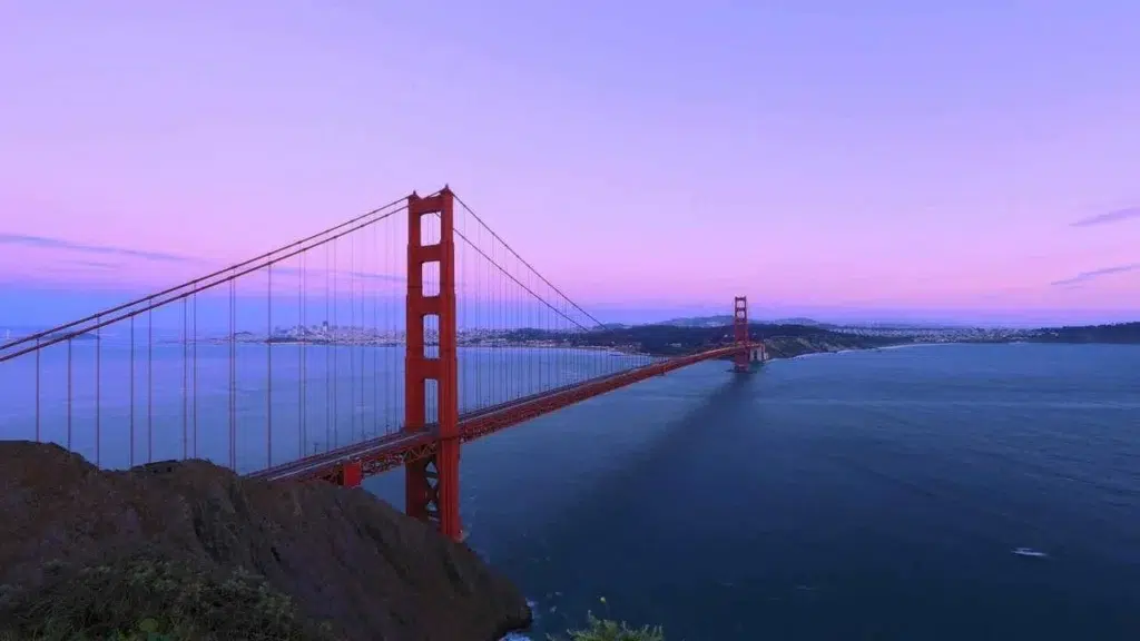 x2 of Golden Gate Bridge is about 5 km