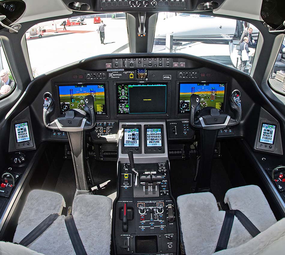 small aircraft cockpits