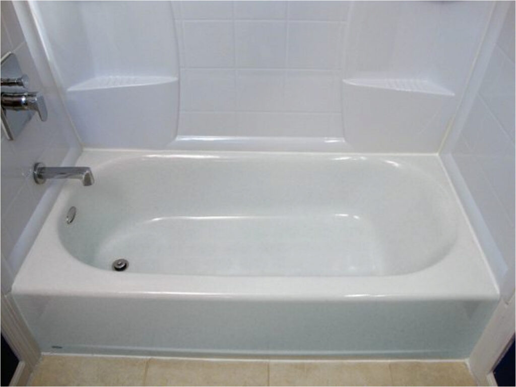 5 feet long standard bathtub in a modern bathroom